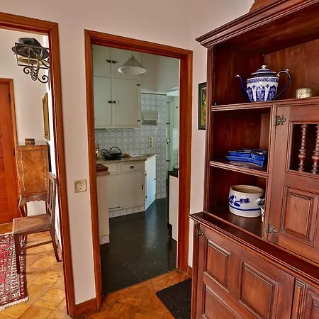 Large Portuguese Apartment *